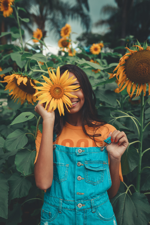 girl-flower